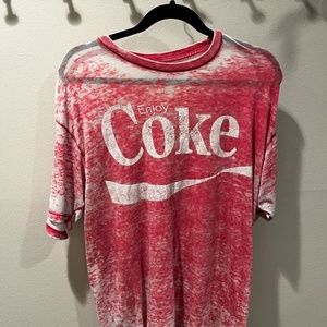 Coca-Cola T-Shirt. Men's. Size Large. Vintage. Classic.
